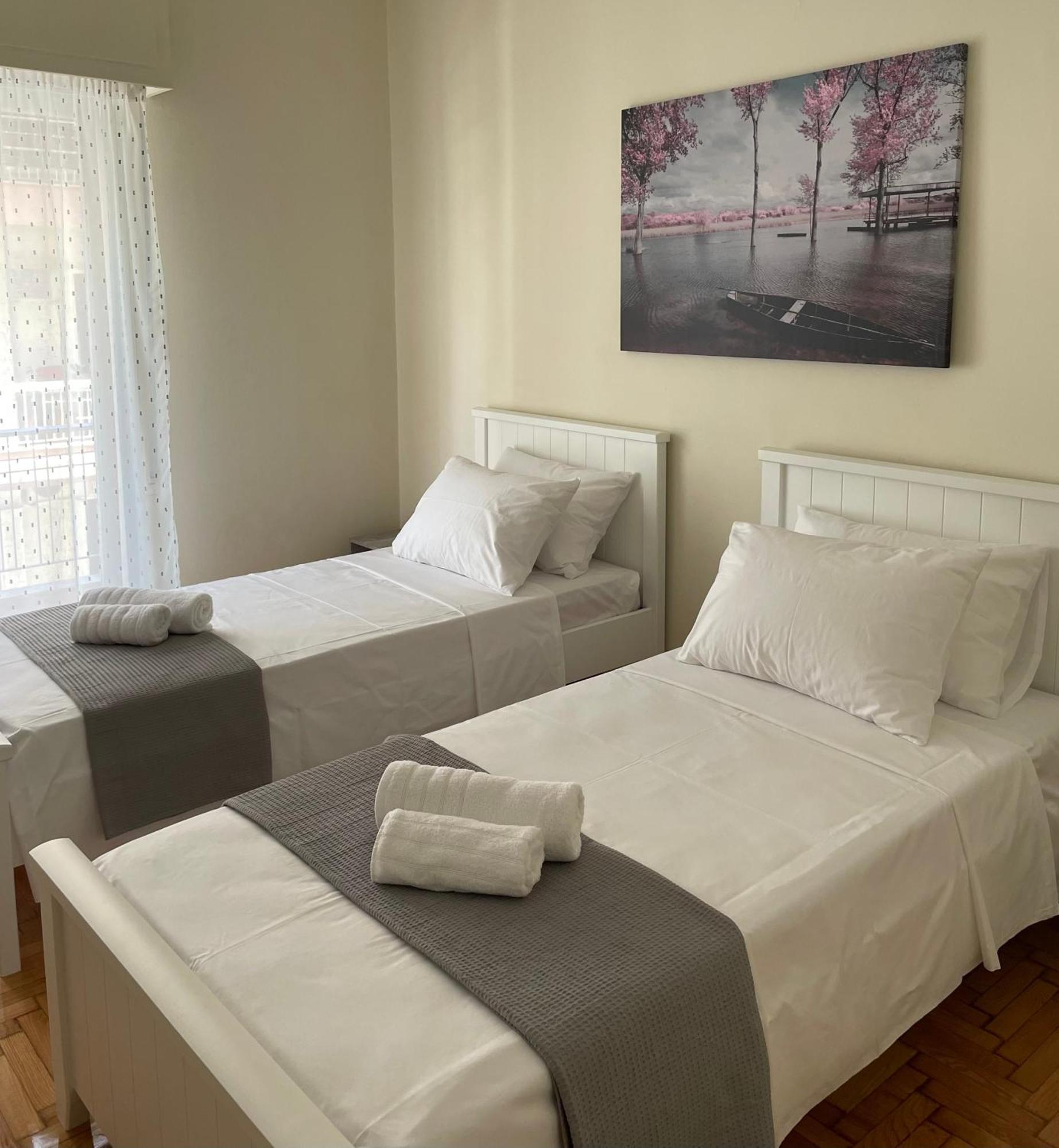 Spacious Apartment Near Panormou Metro Athènes Extérieur photo